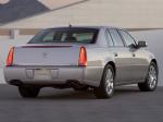 Cadillac DTS 2005 года